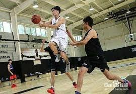 德州扑克真正的技术是弃牌（德州扑克的核心技巧是懂得弃牌）