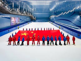 足坛年度十大新闻出炉，各界议论不断